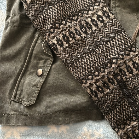 Utility jacket - Picture 3 of 5